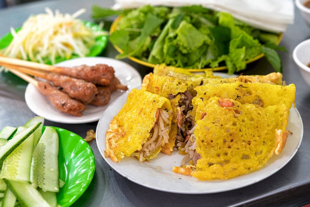 Bánh xèo giòn rụm